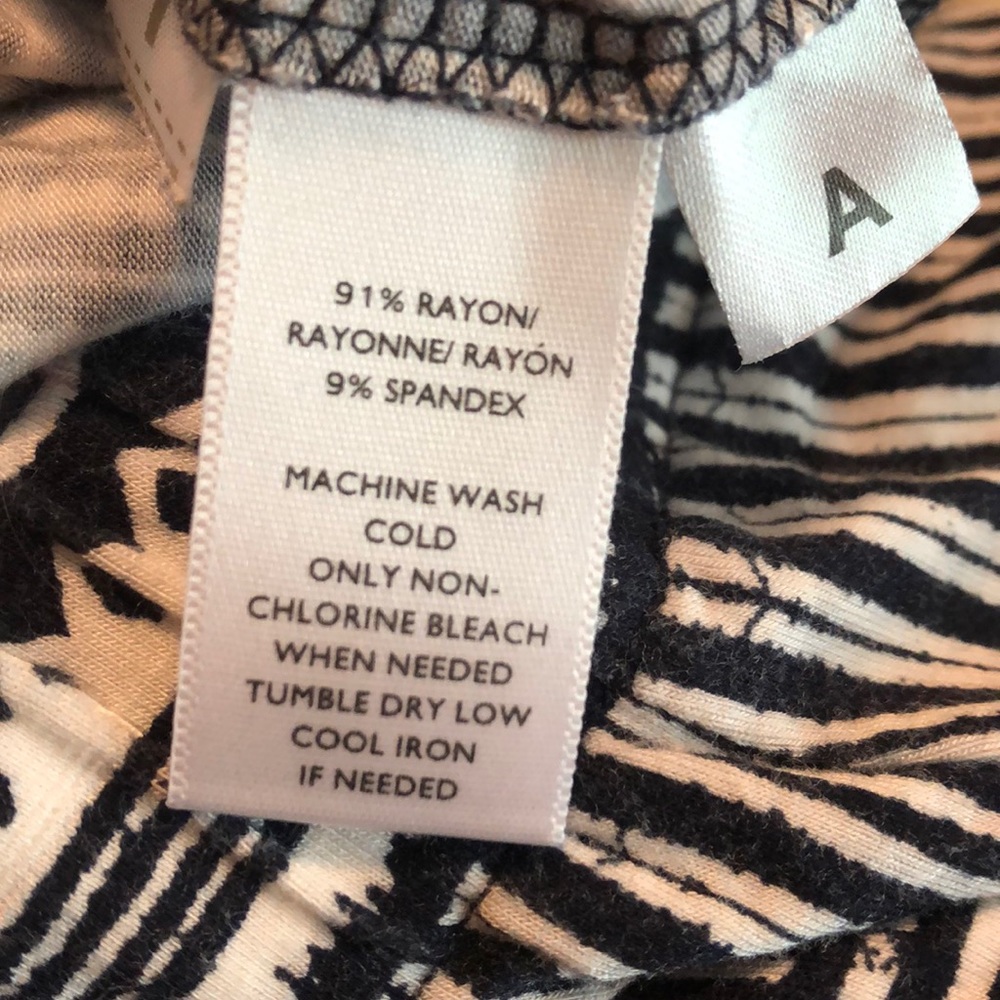 🎉moving sale🎉 LOFT tribal print knit maxi skirt XS - Picture 7 of 7